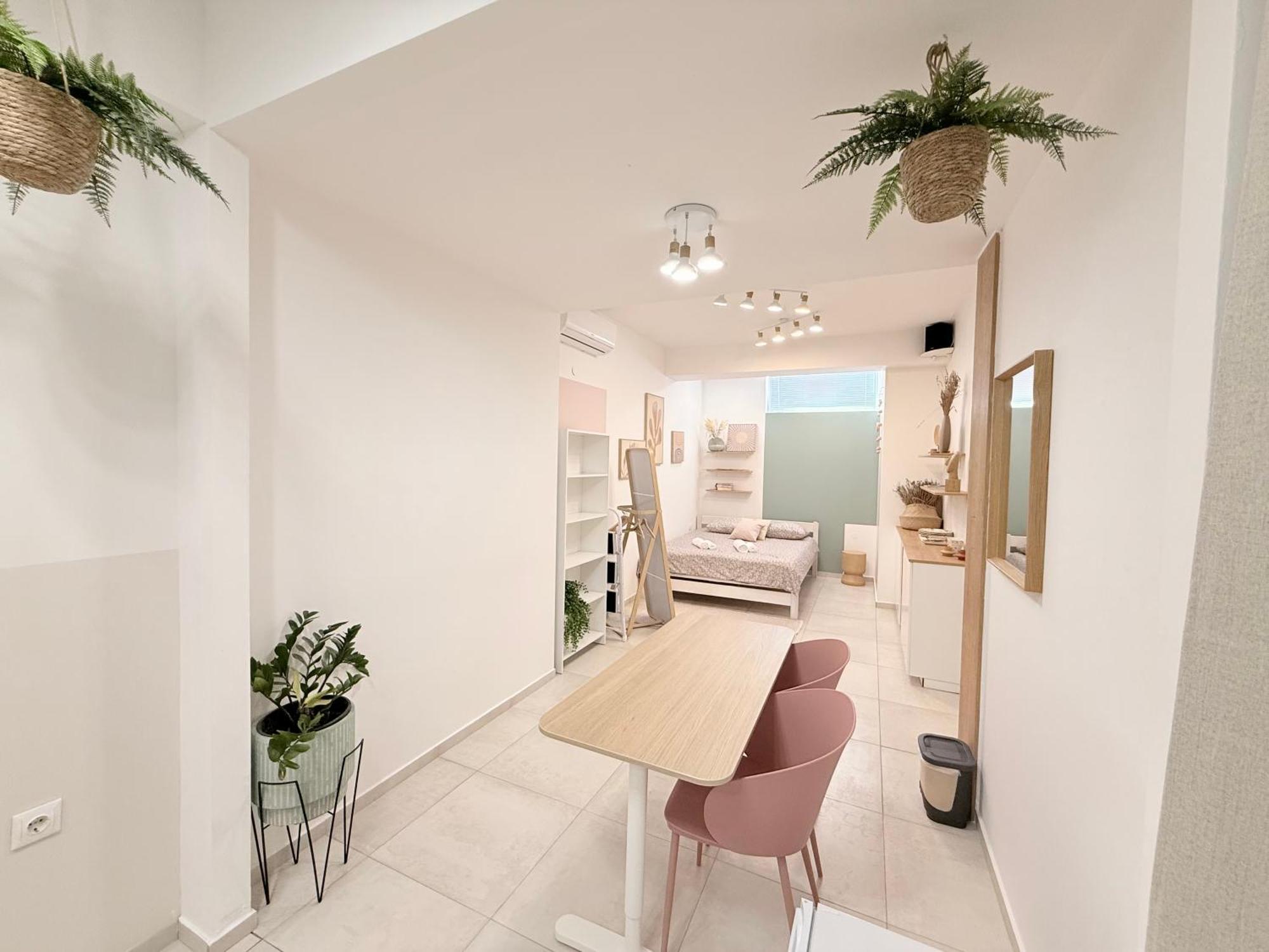 Luna Serene - Gym Apartman Zára